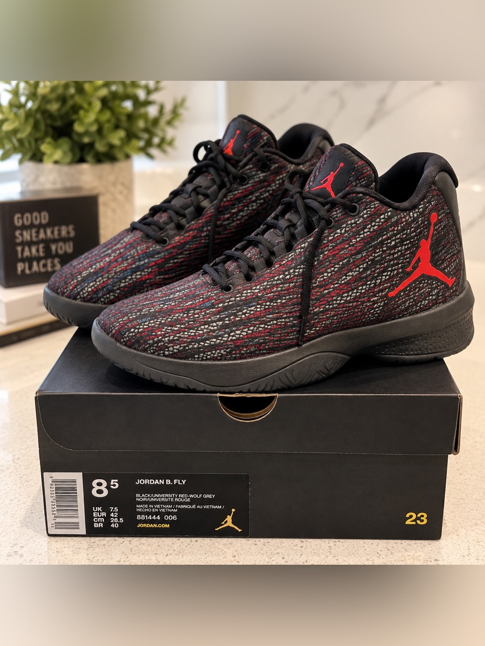 Nike Air Jordan B. Fly Bred Black Red Basketball Shoes Men’s 8.5 881444-006